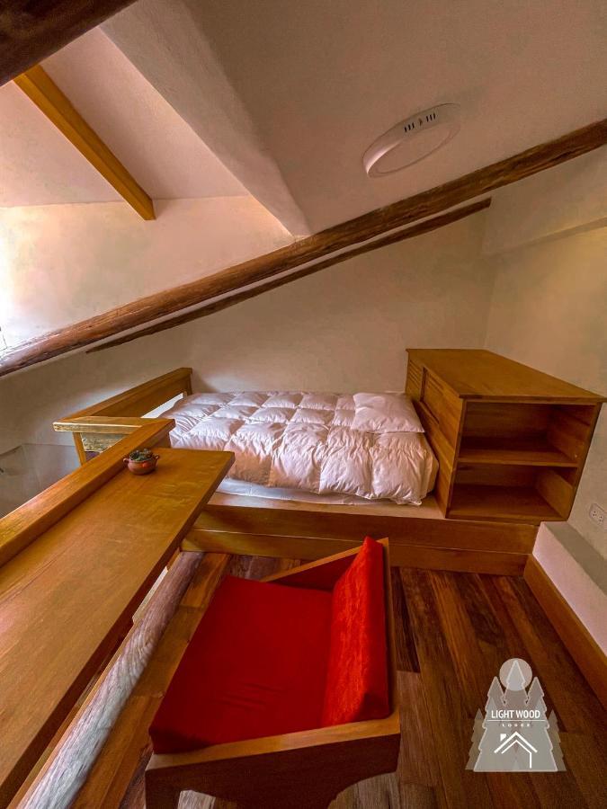 Light Wood Hotell Calca Eksteriør bilde
